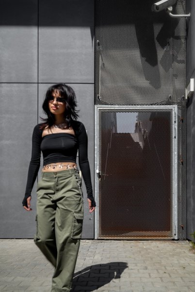 cargo pants olive